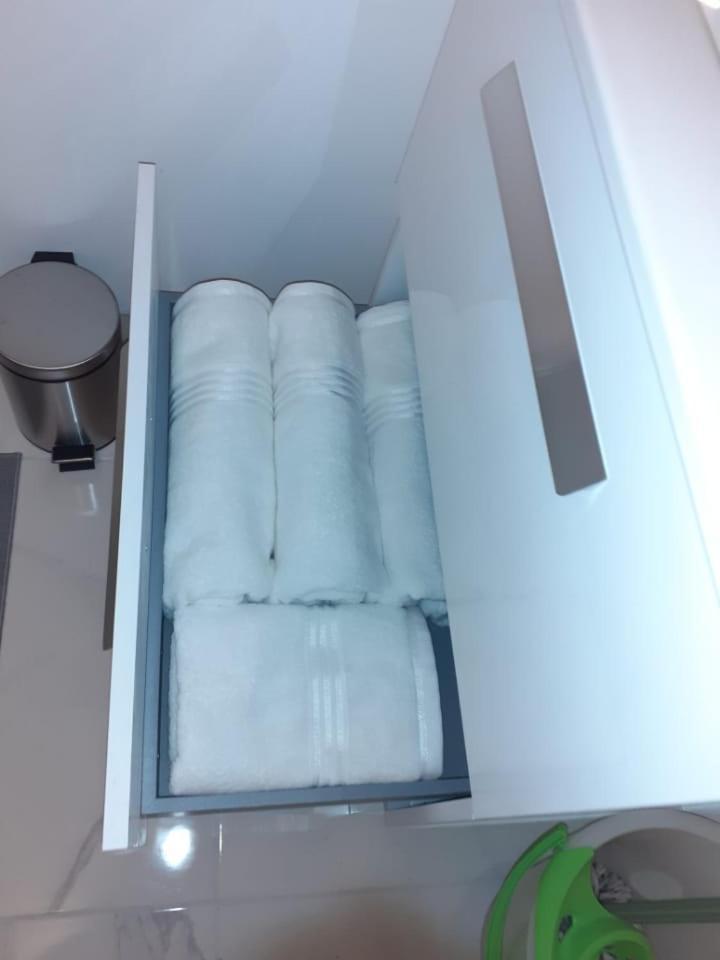 T2 Neuf Hypercentre 5 Couchages Leilighet Saint-Quentin  Eksteriør bilde